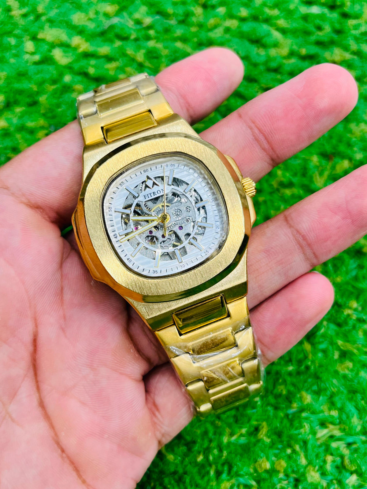 FITRON Luxury Golden Skeleton Watch
